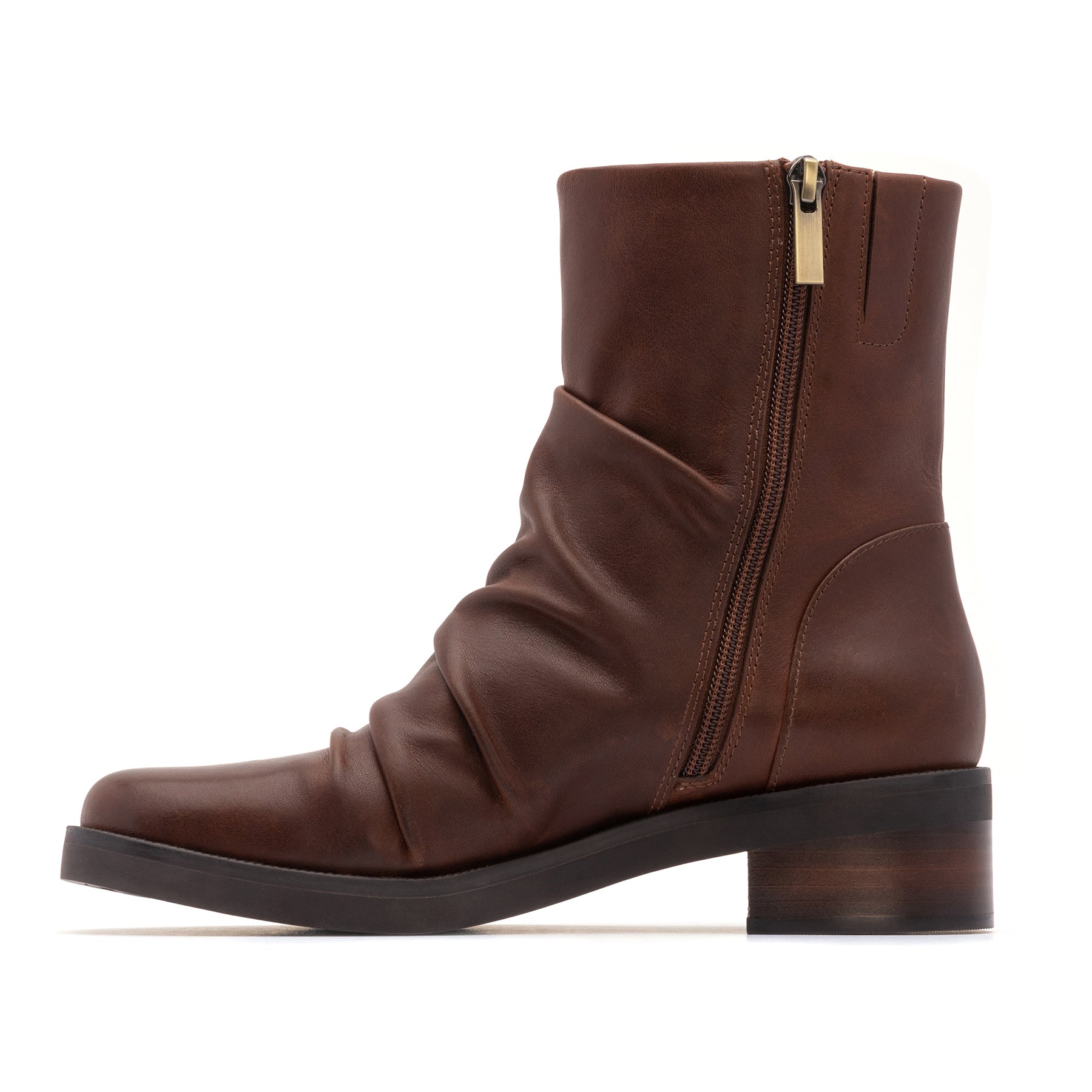 Traverse Scrunch | ABEO Footwear Sale