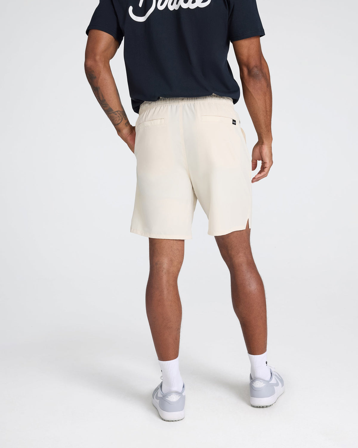 Bad Birdie Active Short - Sand Shell
